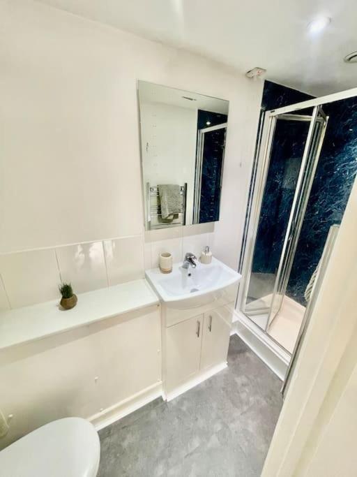 Cambridge City Centre Studio, Sleeps 3 Экстерьер фото