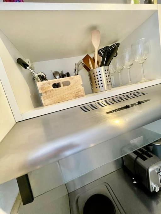 Cambridge City Centre Studio, Sleeps 3 Экстерьер фото
