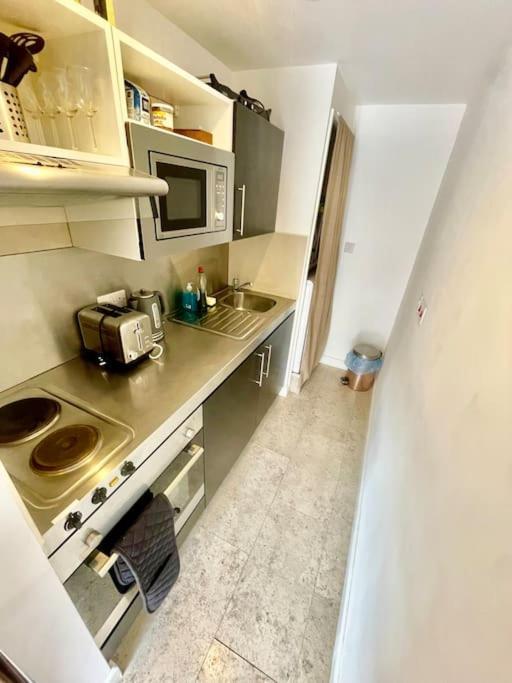 Cambridge City Centre Studio, Sleeps 3 Экстерьер фото